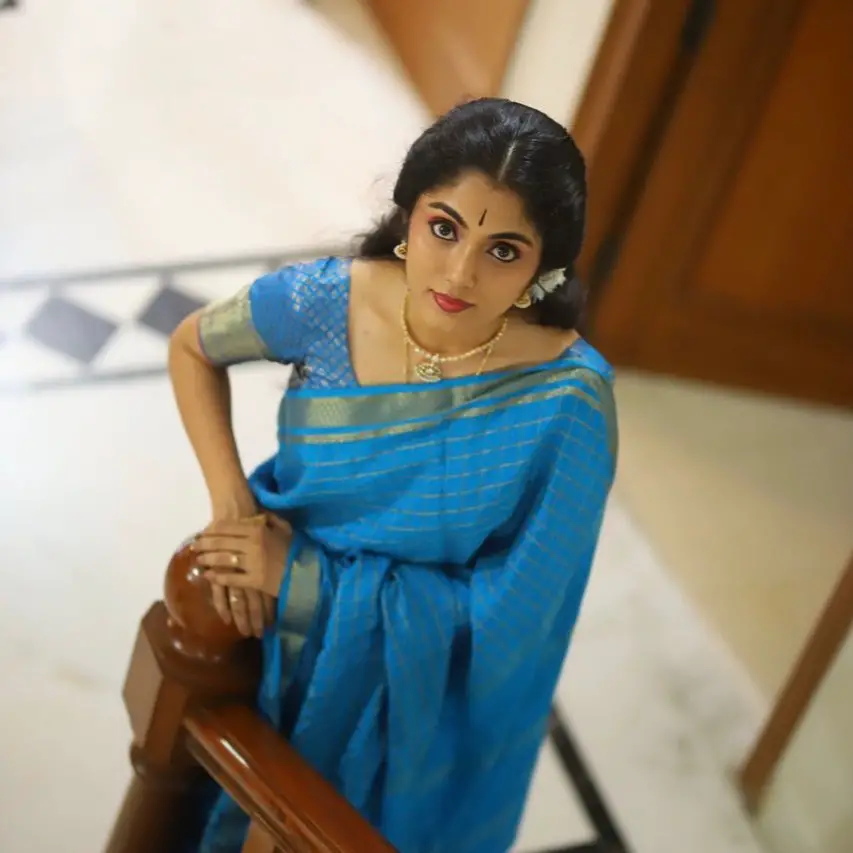 smitha madhav actress, heroine, age, wikipedia, biography, date of birth, navel