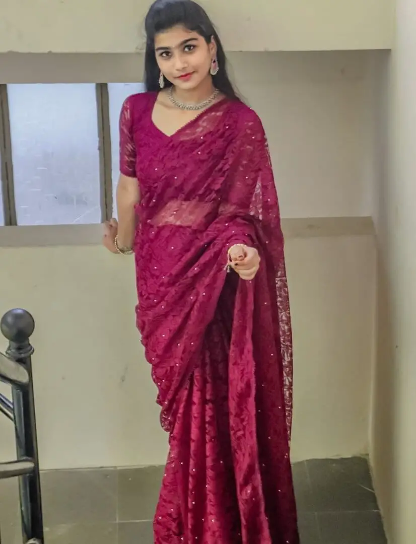 adimulam tanyasree in saree, hot reels, shorts, instagram, moz