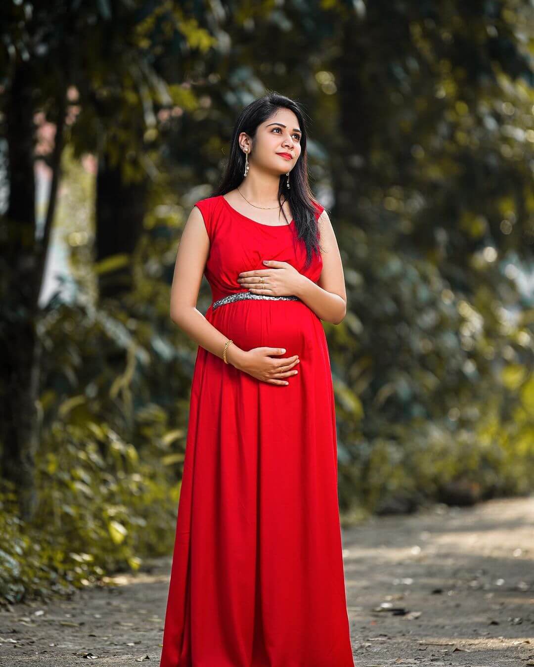 darshana das pregnant, husband, darshana anoop, mounaragam, kid, son