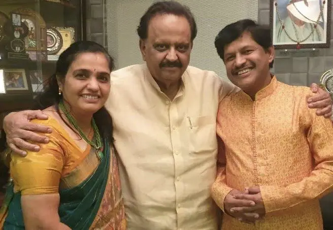 singer ramacahri music academy, singer names, daughter photos, sahithi, son saketh