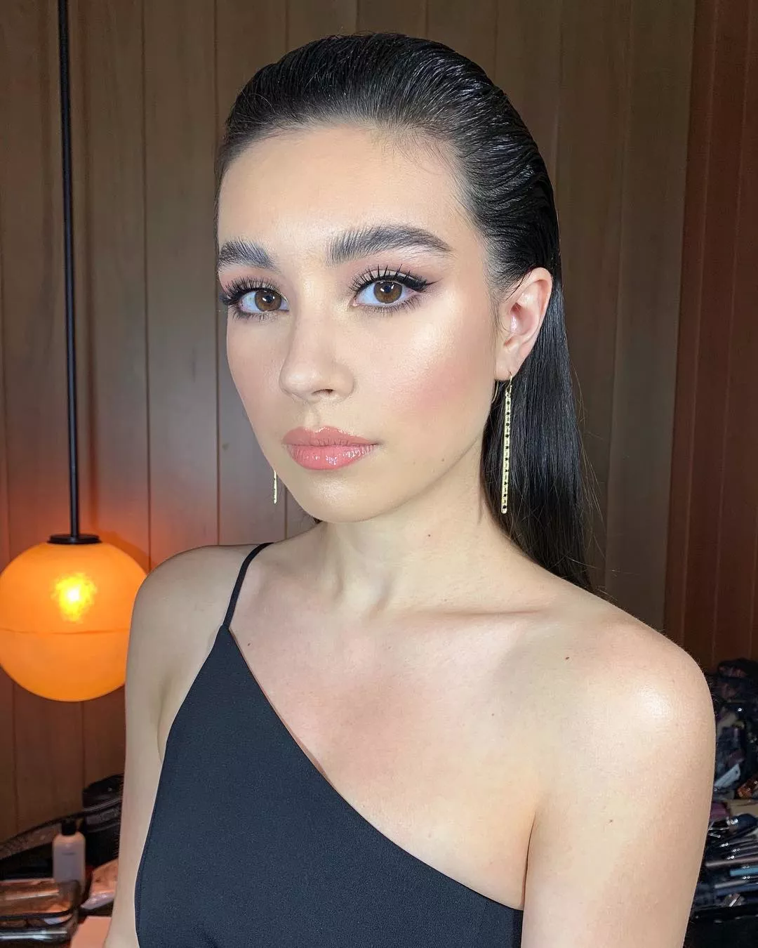 madalyn horcher beautiful and gorgeous