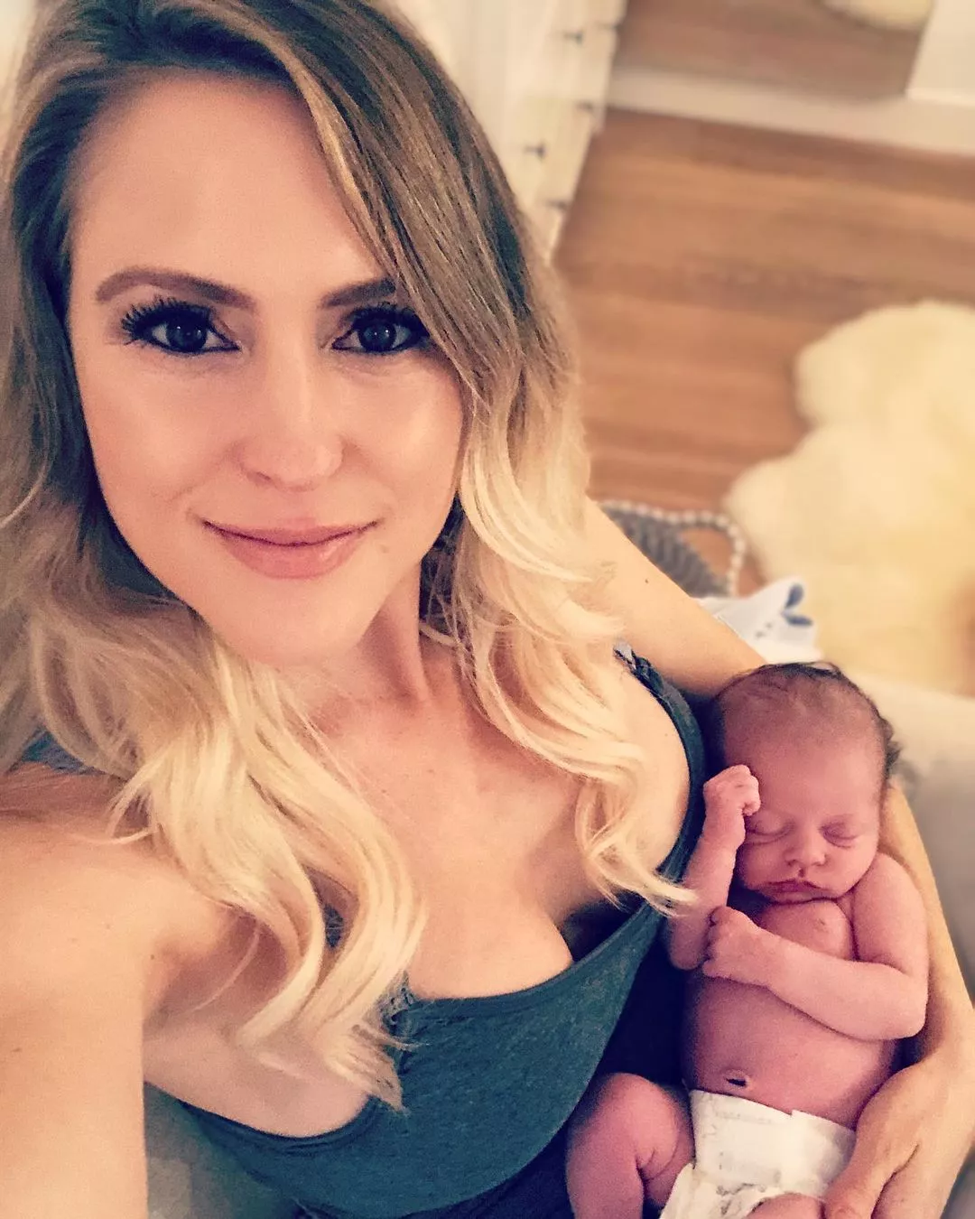 nila myers (ben hollingsworth's wife) with her new born kid