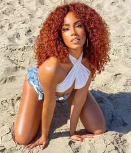 suzette James age, wikipedia, wiki, biography, bio, hot photos, sexy images, height, instagram, husband, pics, naked, nude, bikini, boobs,cleavage, breast