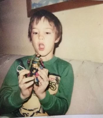 erik stocklin childhood, parents, relatives, adress, ethnicity, american, channel, photos, images, social media, tiktok