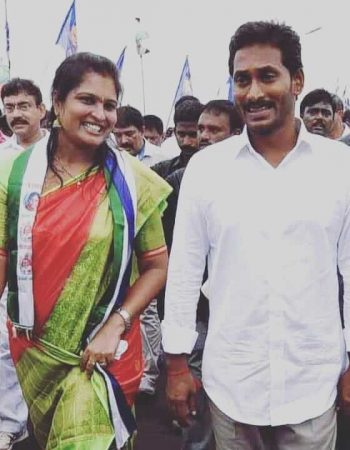 medapati sharmila reddy controversy, corrution, election, rally, speech, interview, biography, wikipedia, wiki, biodata, party