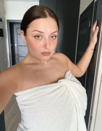 milada moore hot and sexy milada moore hot body